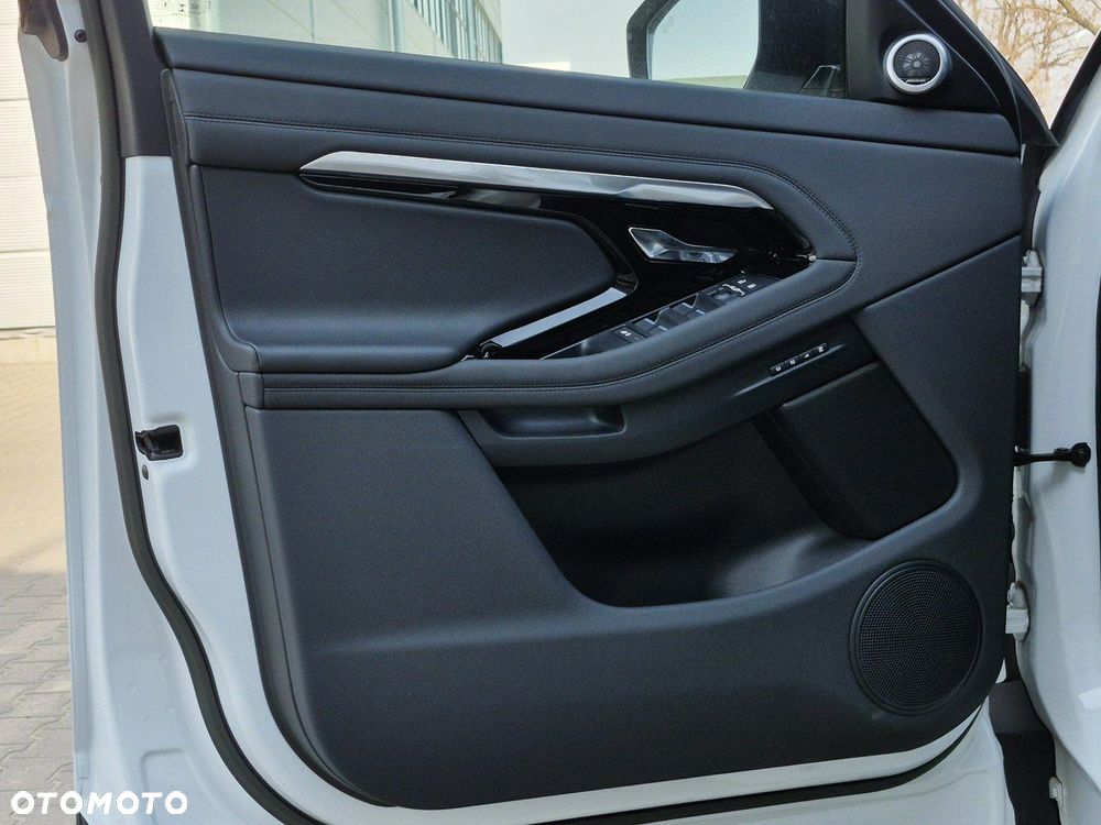 Land Rover Range Rover Evoque - 17