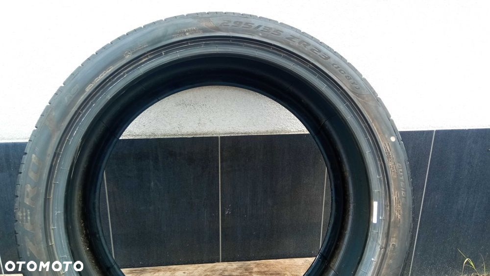 1x Opona letnia 295/35/23 PIRELLI P ZERO PZ4 AO XL 2022 7,7mm! - 2