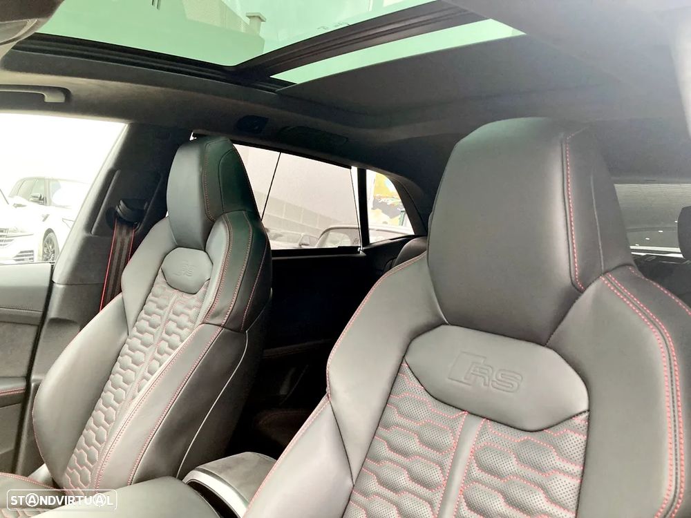 Audi RS Q8 4.0 TFSI quattro Tiptronic - 25