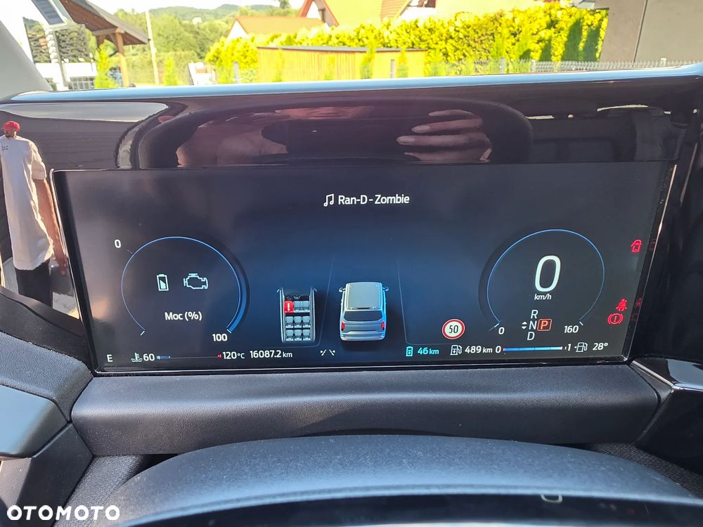 Ford Tourneo Custom PHEV L2H1 VA Titanium - 32