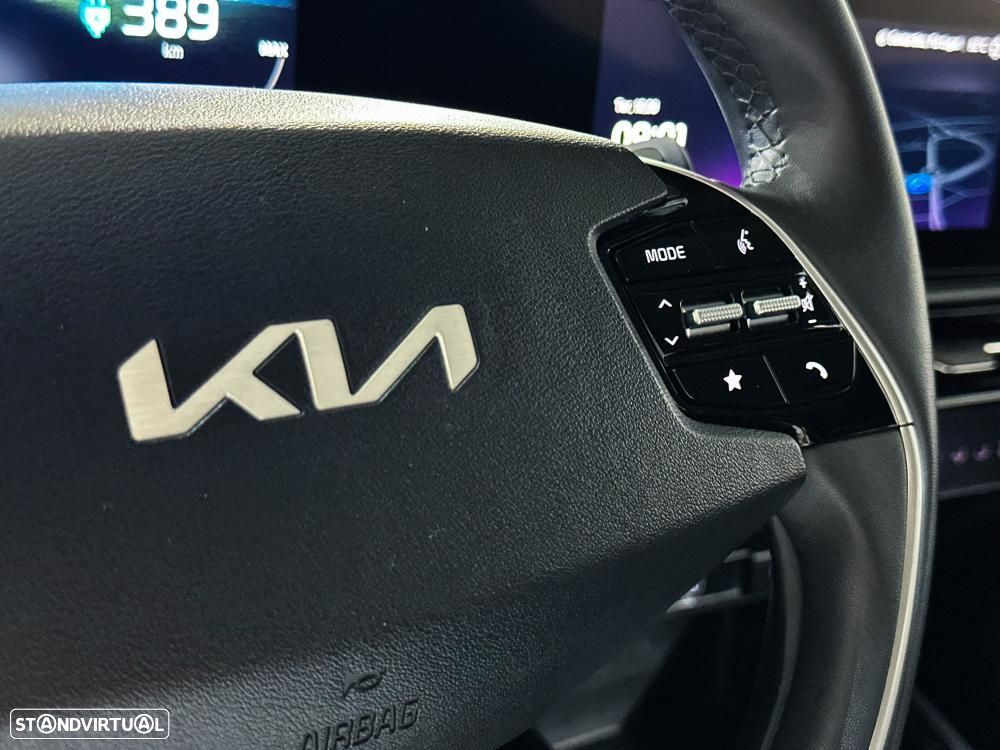Kia Niro EV 64kWh Drive - 41