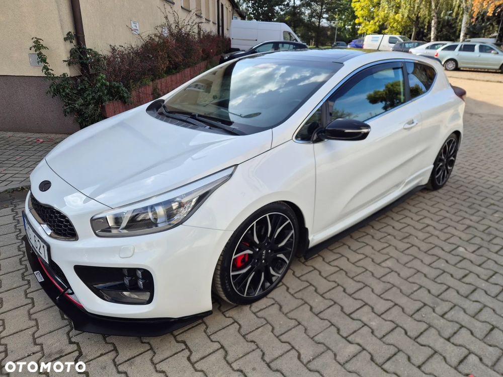 Kia Ceed 1.6 T-GDI GT - 2