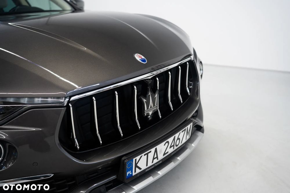 Maserati Levante S Granlusso - 6