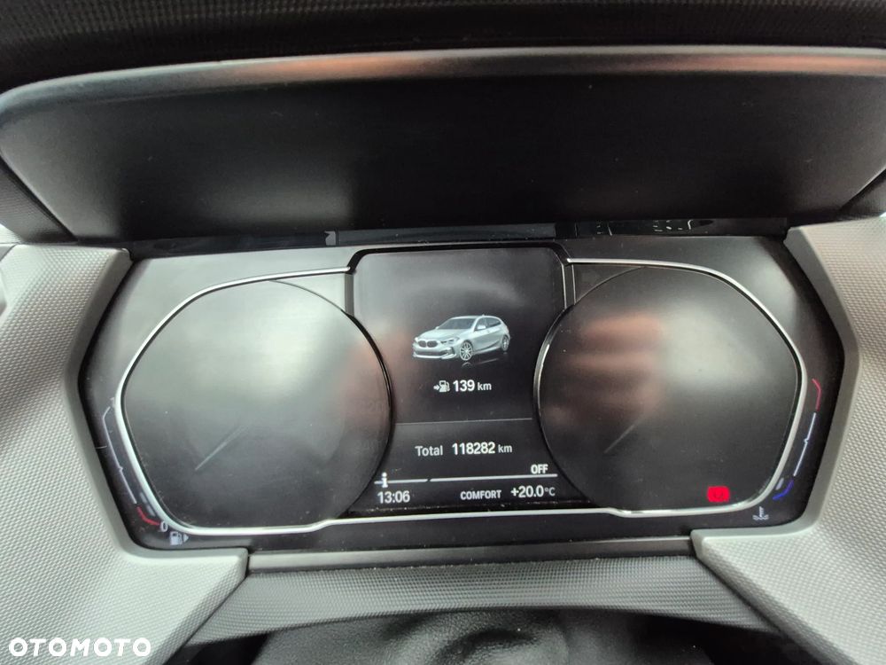 BMW Seria 1 118i - 12