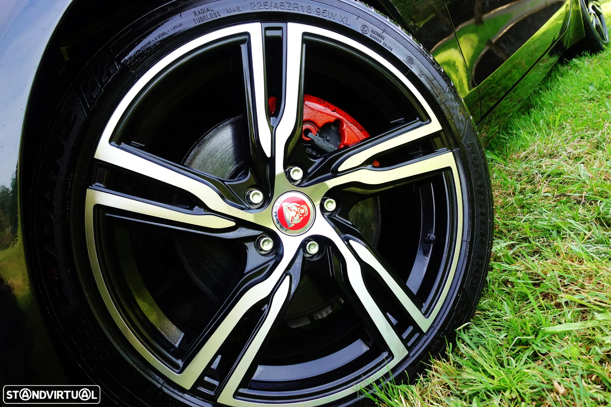 Jaguar XE 2.0 D R-Sport Aut. - 14