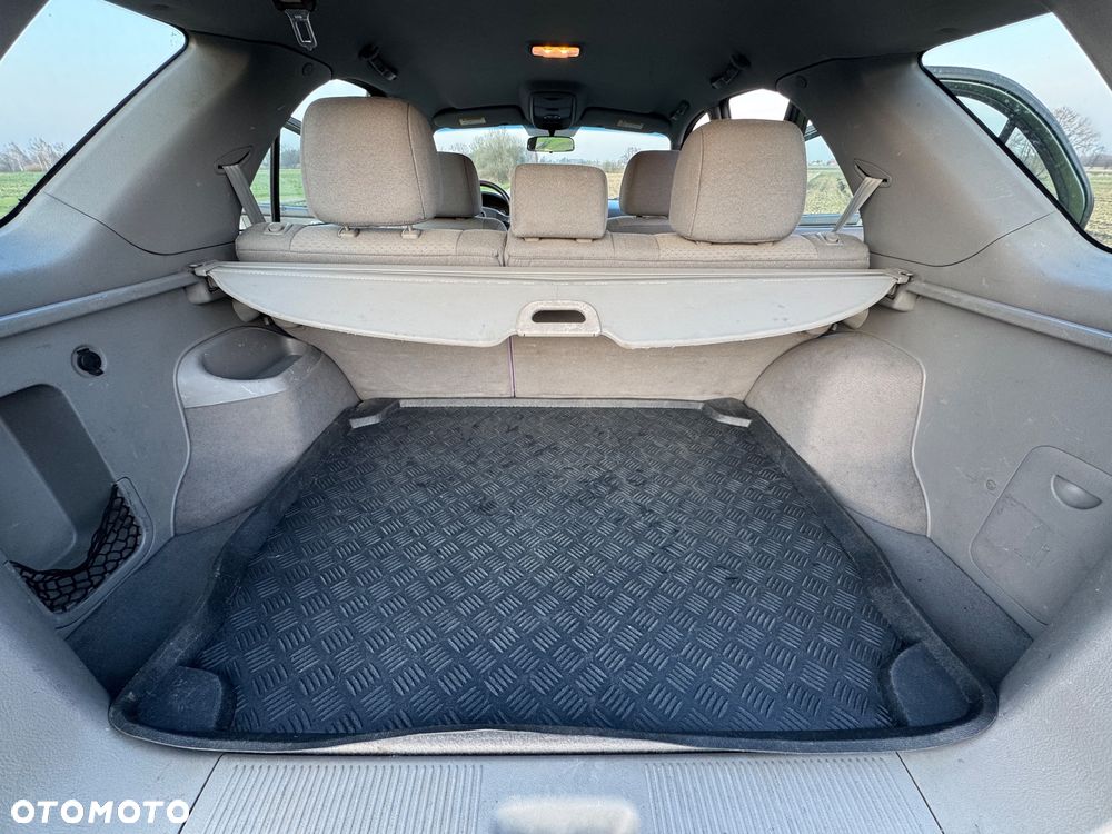 Kia Sorento 2.5 CRDi DPF EX - 8