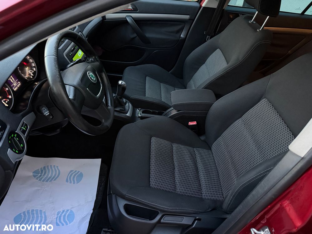 SKODA Octavia 2009 — imagine 8