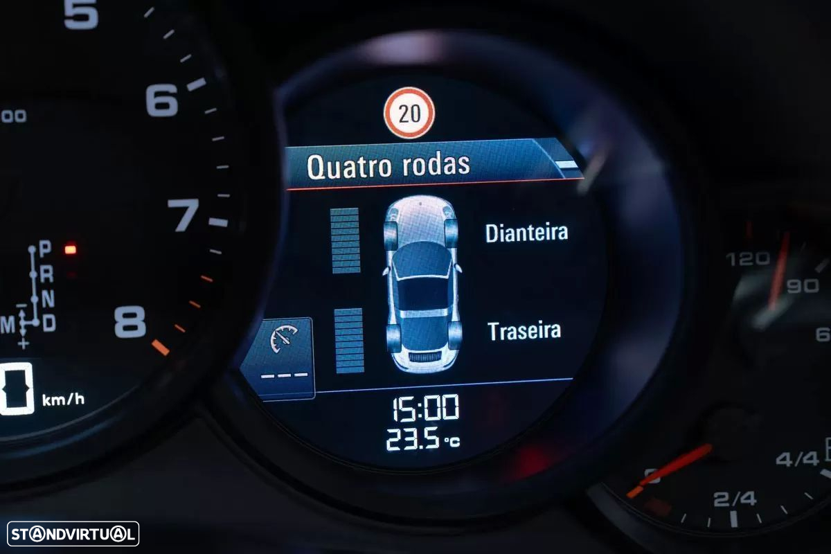 Porsche 911 (991) - 30