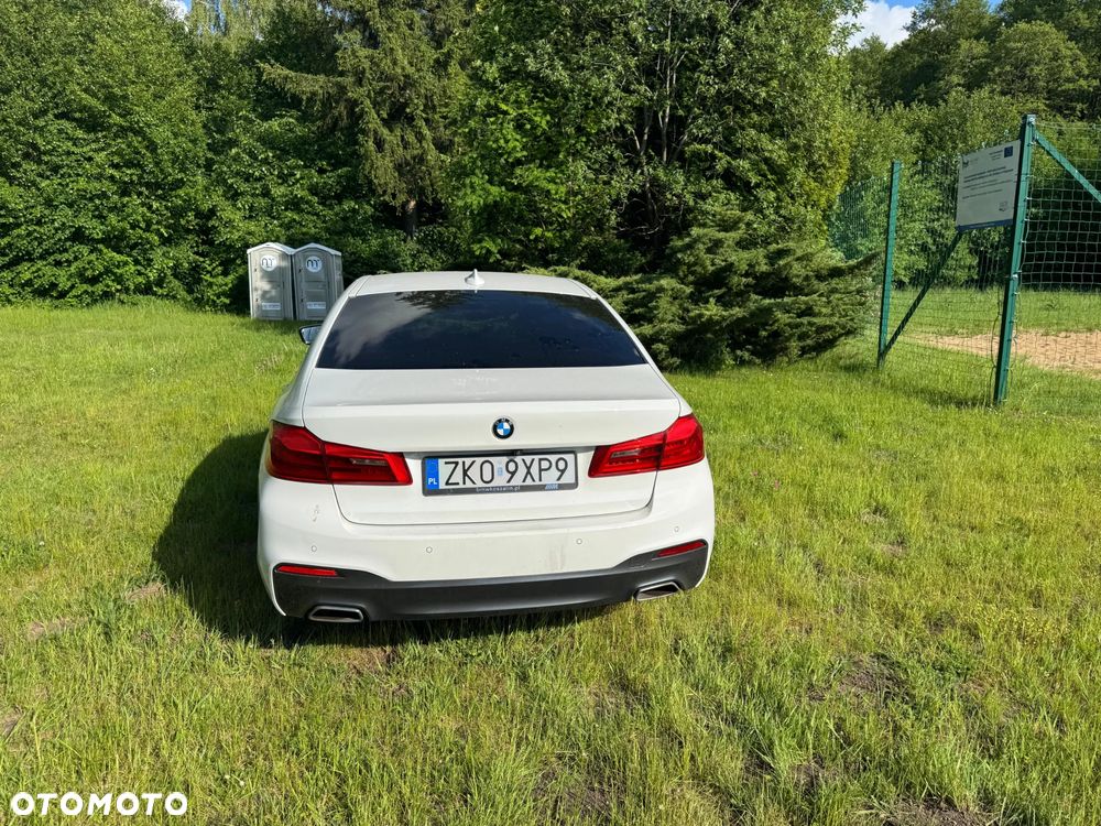 BMW Seria 5 520d xDrive Sport Line sport - 2
