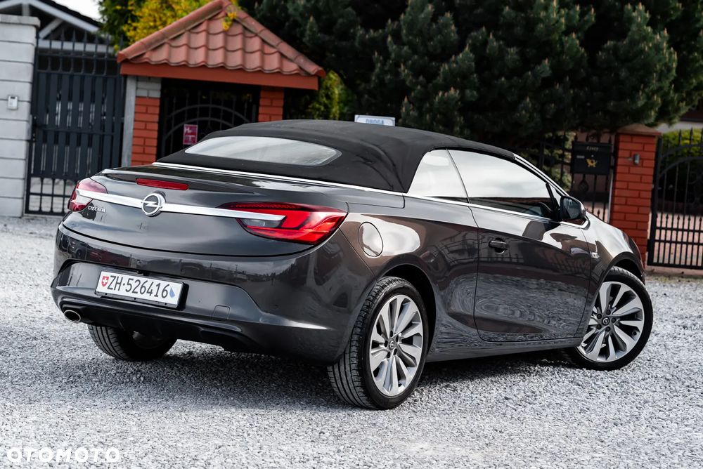 Opel Cascada 1.4 T Cosmo S&S - 8