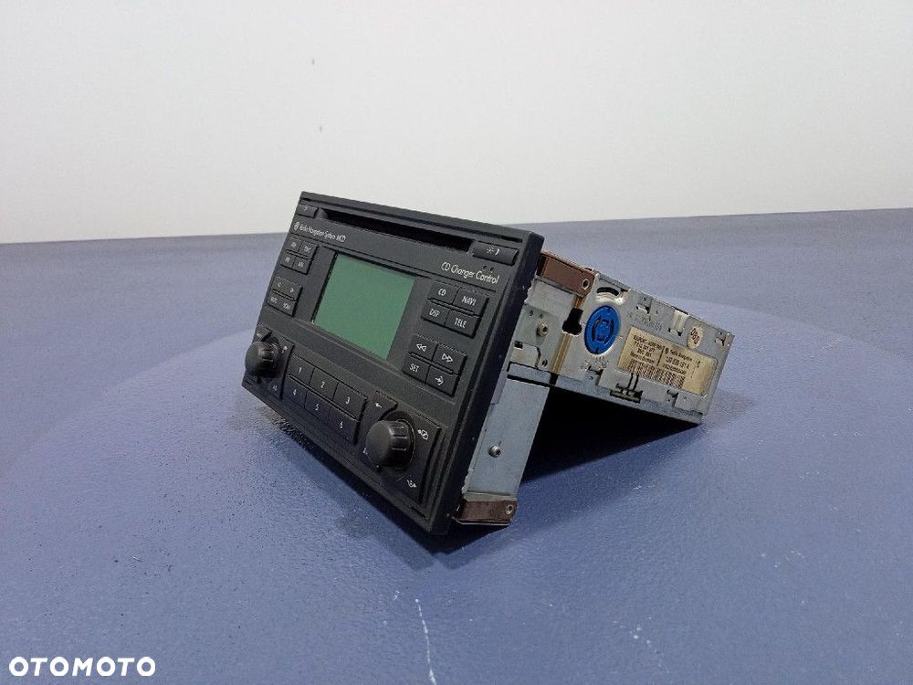 VW PASSAT B5 FL LIFT RADIO CD NAWIGACJA MCD 1J0035191A - 4