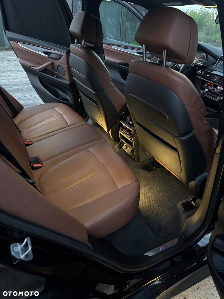 BMW X5 3.5i xDrive - 28