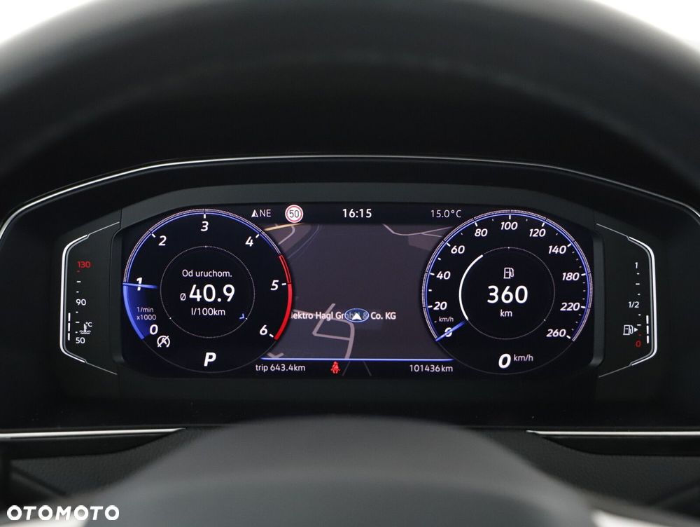 Volkswagen Passat Variant 2.0 TDI 4Mot Elegance DSG - 15