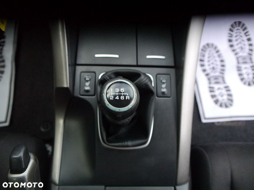 Honda Accord 2.0 S - 28
