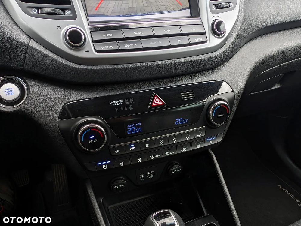 Hyundai Tucson blue 1.7 CRDi 2WD DCT Premium - 31