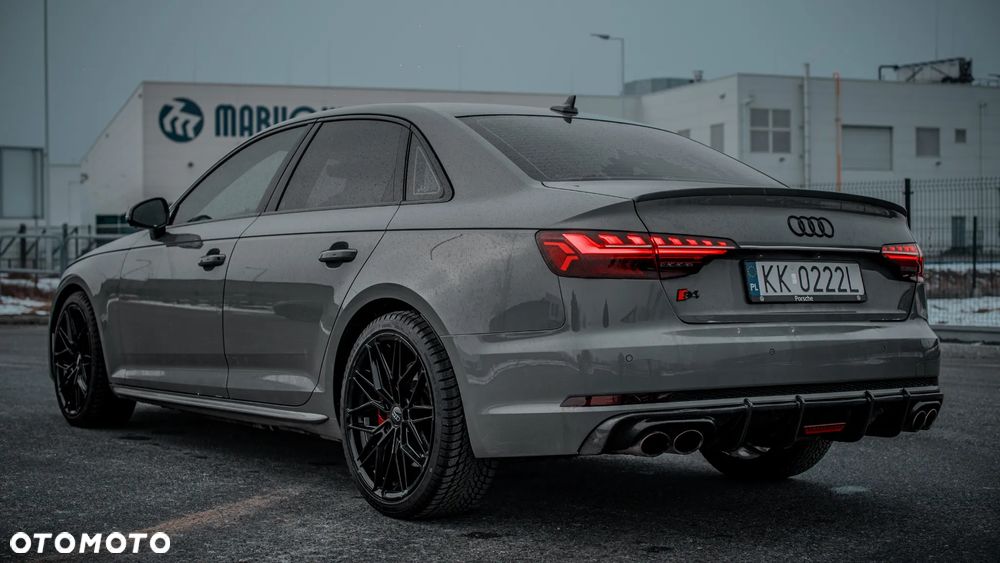 Audi S4 Limousine - 5