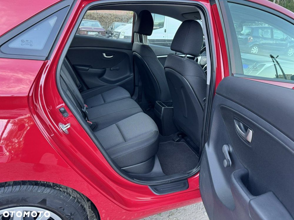 Hyundai i30 - 15