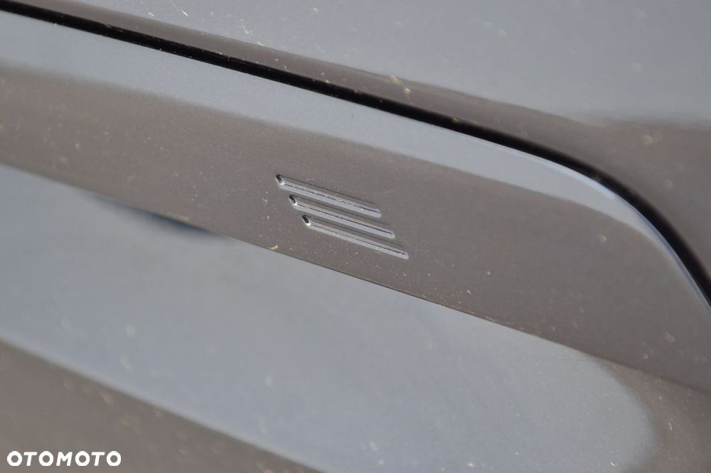 BMW Seria 5 520d xDrive mHEV M Sport - 10
