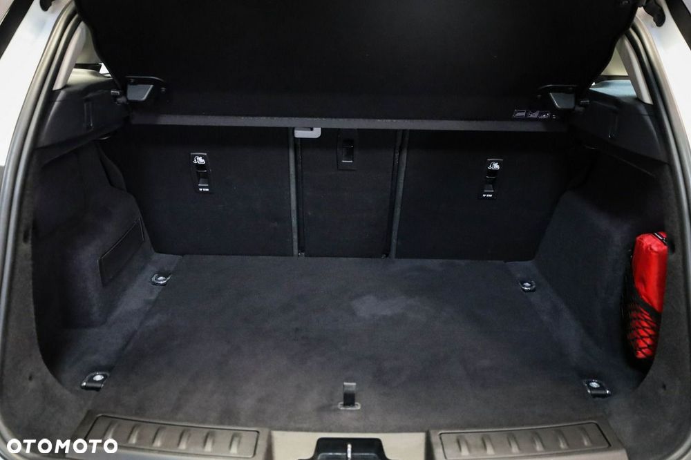 Land Rover Range Rover Evoque - 13