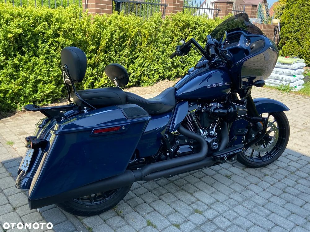 Harley-Davidson Touring Road Glide - 4
