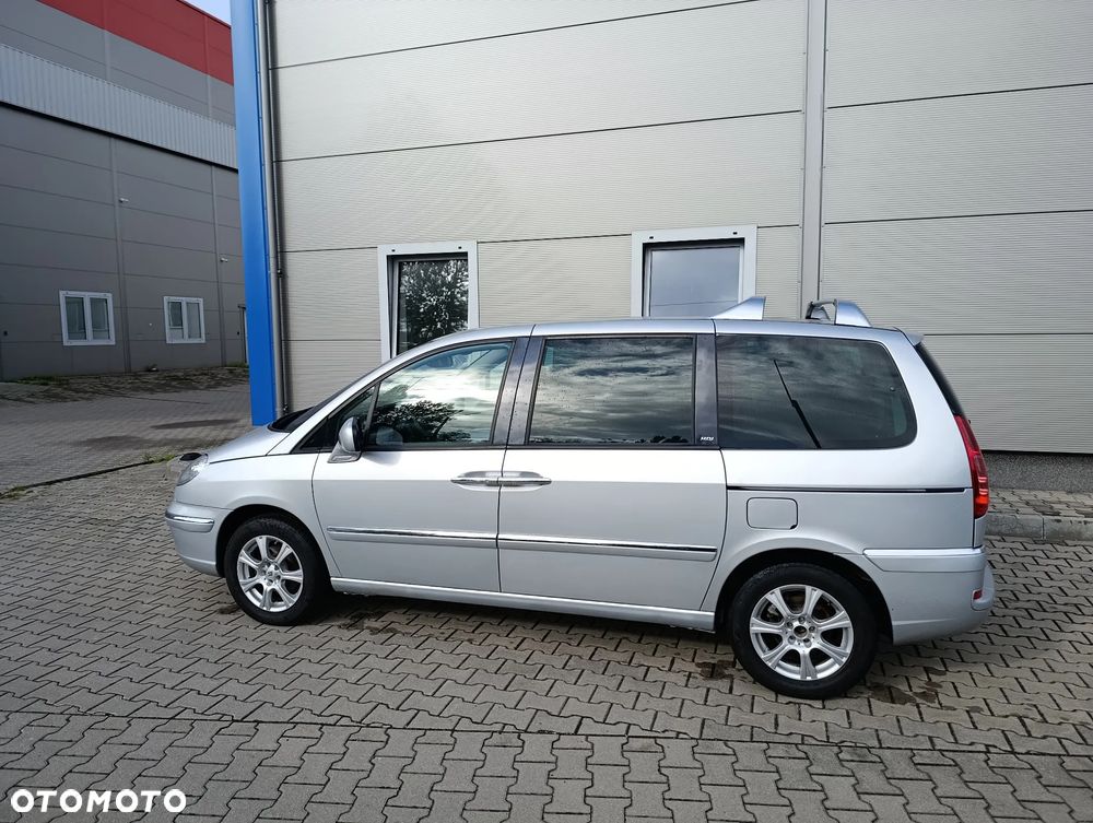 Peugeot 807 HDi 135 Premium - 6