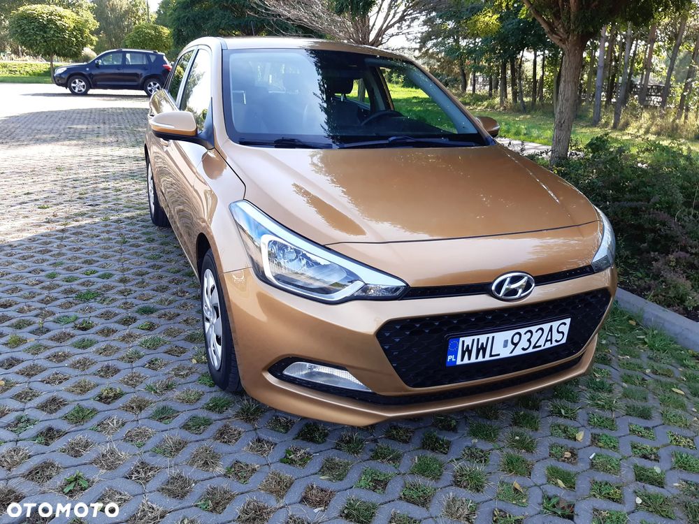 Hyundai I20 2015 photo 3