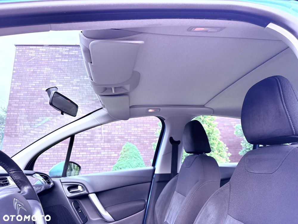 Citroën C3 VTi 120 Automatik Exclusive - 25