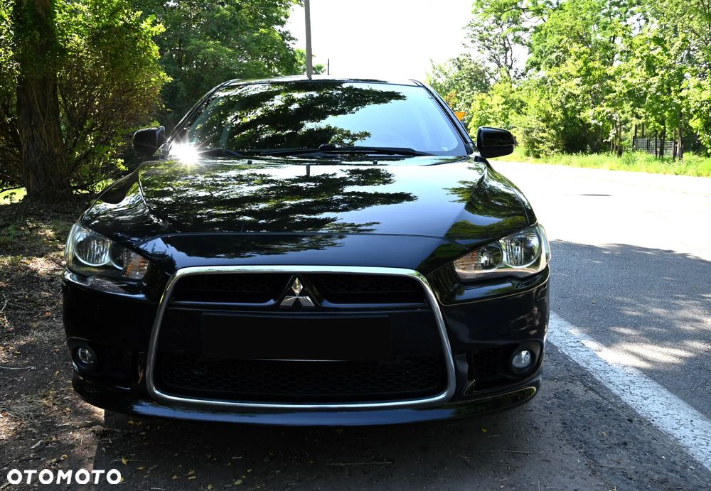 Mitsubishi Lancer - 6