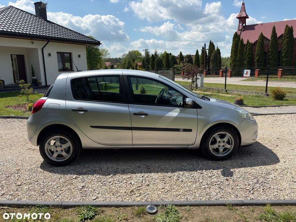 Renault Clio - 4