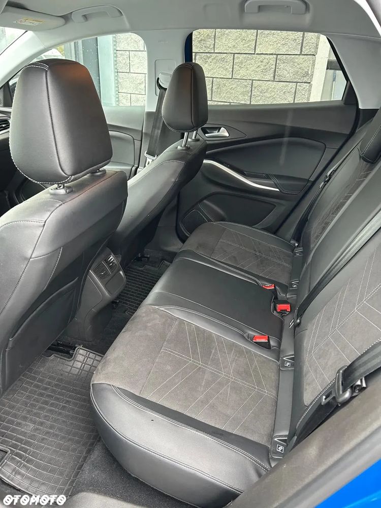 Opel Grandland 1.2 T GS S&S - 11