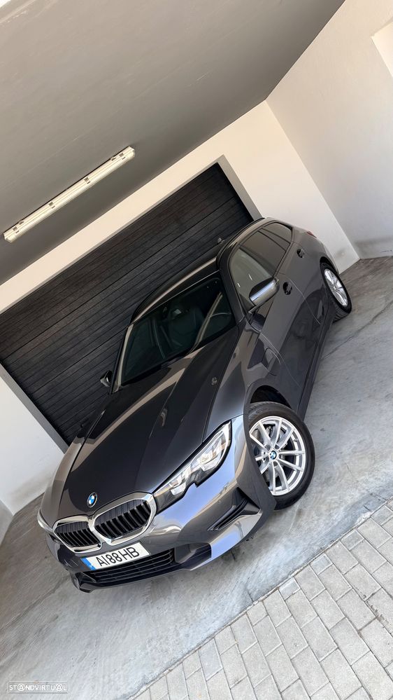 BMW 320 e Line Sport Auto - 12