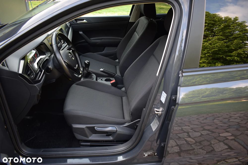 Volkswagen Polo - 23