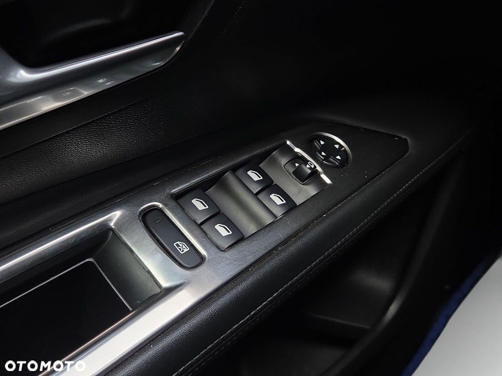 Peugeot 3008 2.0 BlueHDi Crossway S&S EAT8 - 30