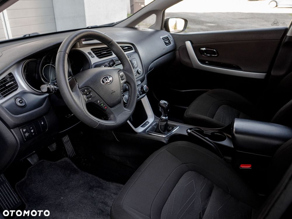 Kia Ceed 1.4 CVVT - 25