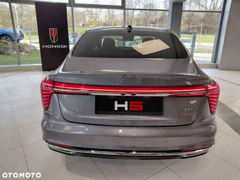 Hongqi H5 2.0T Comfort - 4