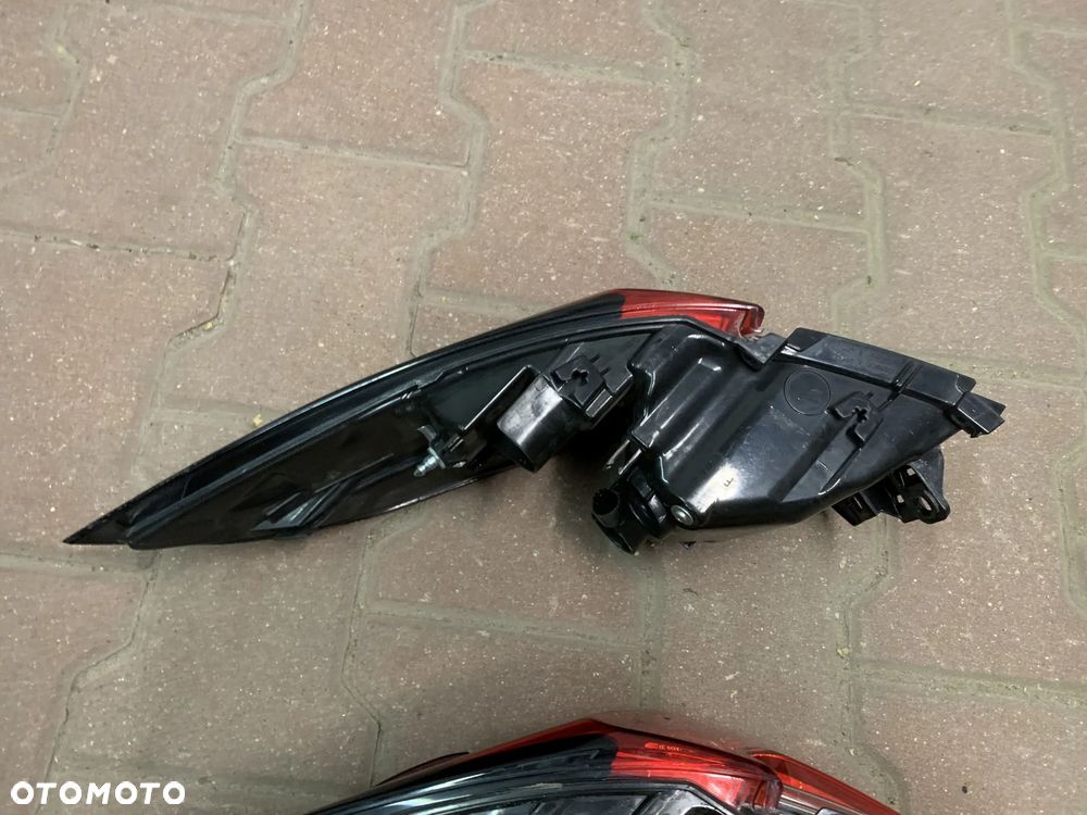 TOYOTA COROLLA E21 SEDAN 2019- LAMPA LEWA TYLNA TYŁ LED LEDOWA - 12