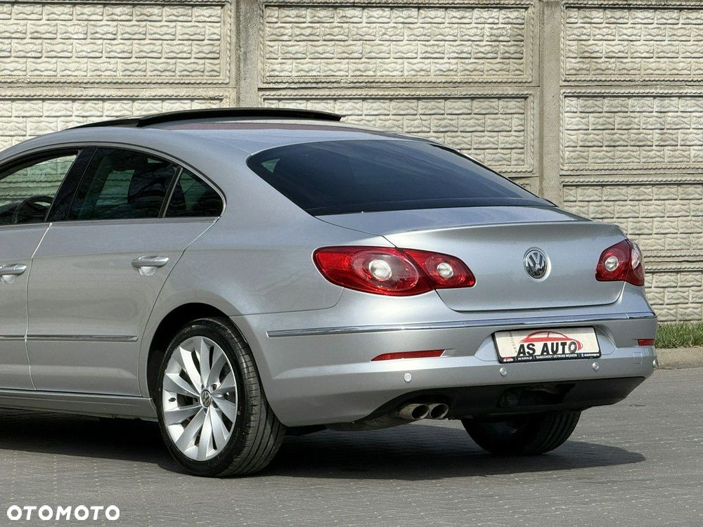 Volkswagen Passat CC - 38