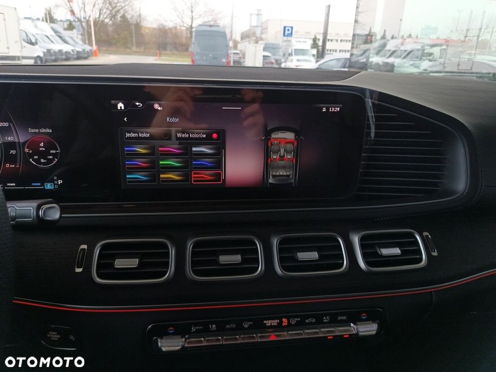 Mercedes-Benz GLE - 33