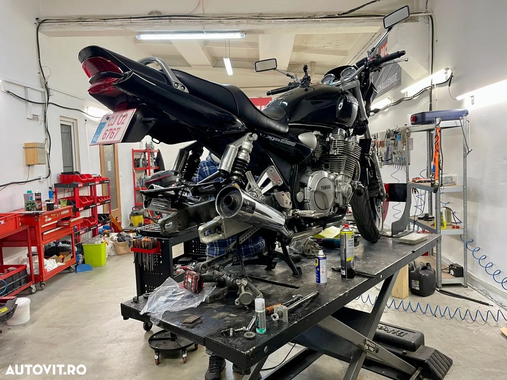 Yamaha FJR 1300A - 15