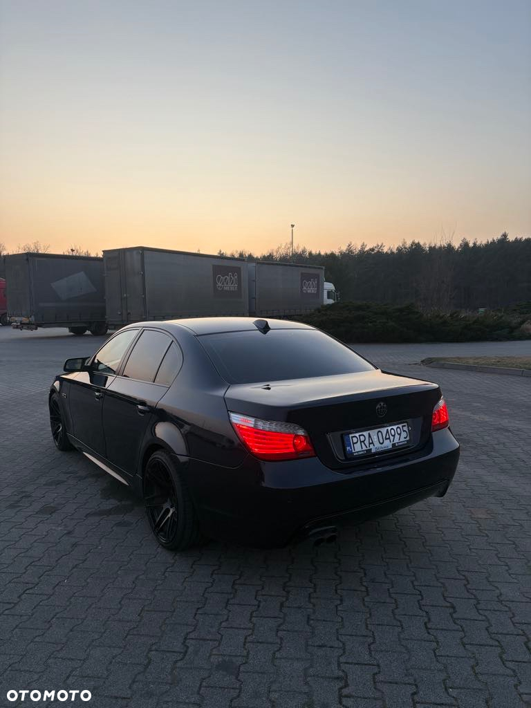 BMW Seria 5 - 16