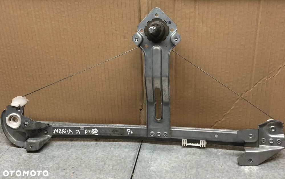 OPEL MERIVA A I 04-10 PODNOŚNIK SZYBY PRAWY TYŁ MANUALNY 93367906 RH - 1