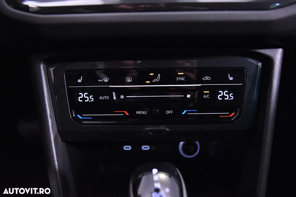 Volkswagen Tiguan - 19