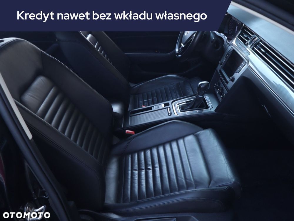Volkswagen Passat Variant - 11