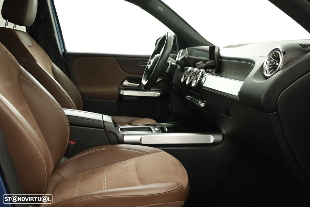 Mercedes-Benz GLB 180 d AMG Line - 22