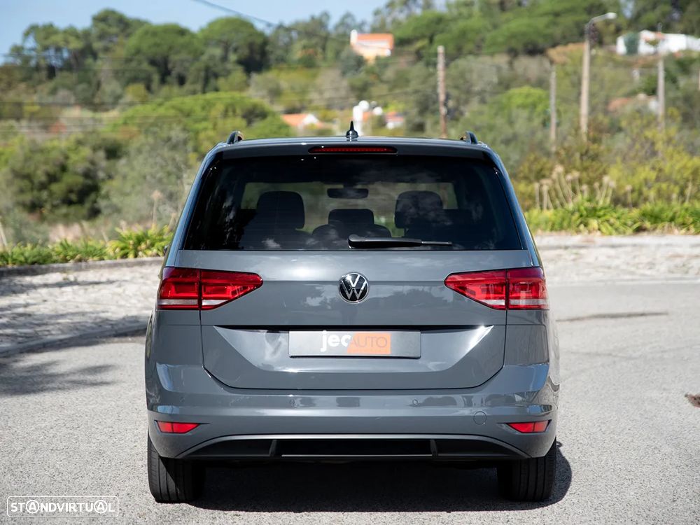 VW Touran 2.0 TDI Confortline - 10