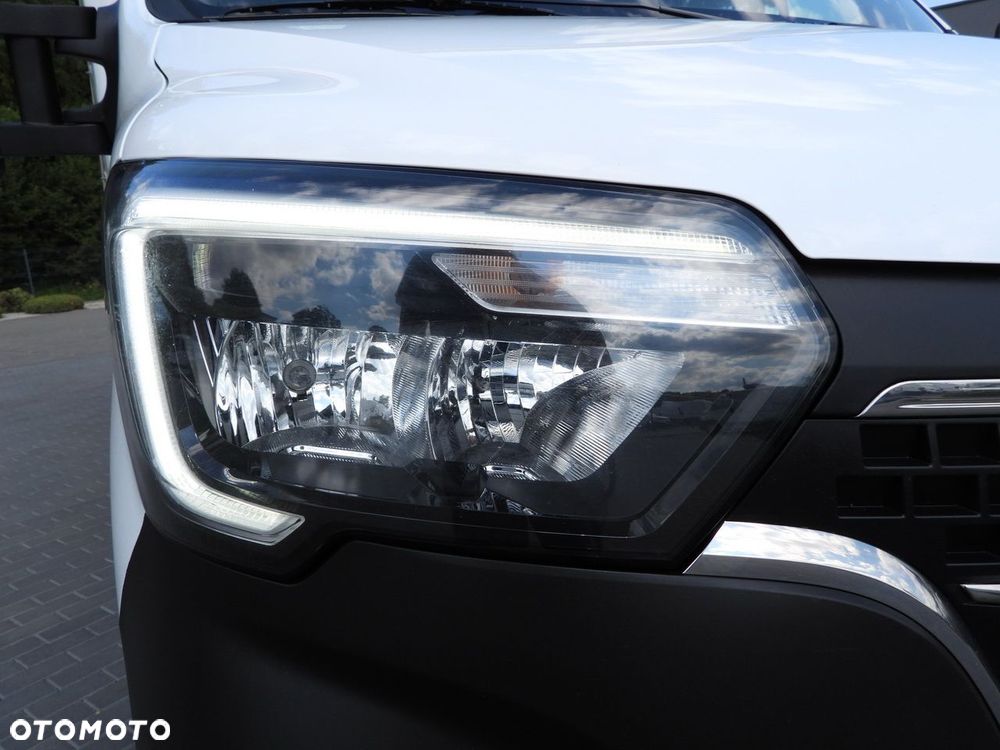 Renault MASTER PLANDEKA 8 PALET WEBASTO TEMPOMAT LEDY PNEUMATYKA KLIMATYZACJA  165KM - 22