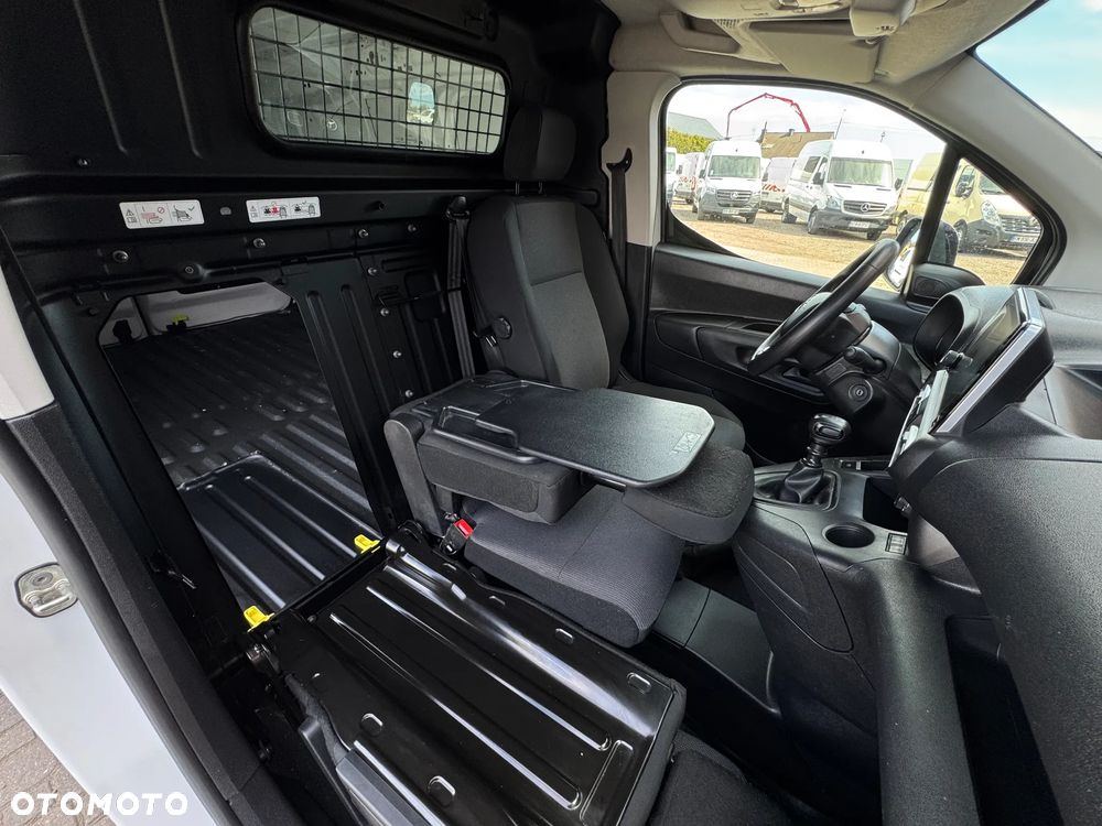 Toyota Proace City - 19