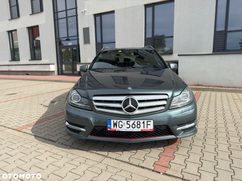 Mercedes-Benz Klasa C 250 CDI DPF 4Matic (BlueEFFICIENCY) 7G-TRONIC Avantgarde - 8