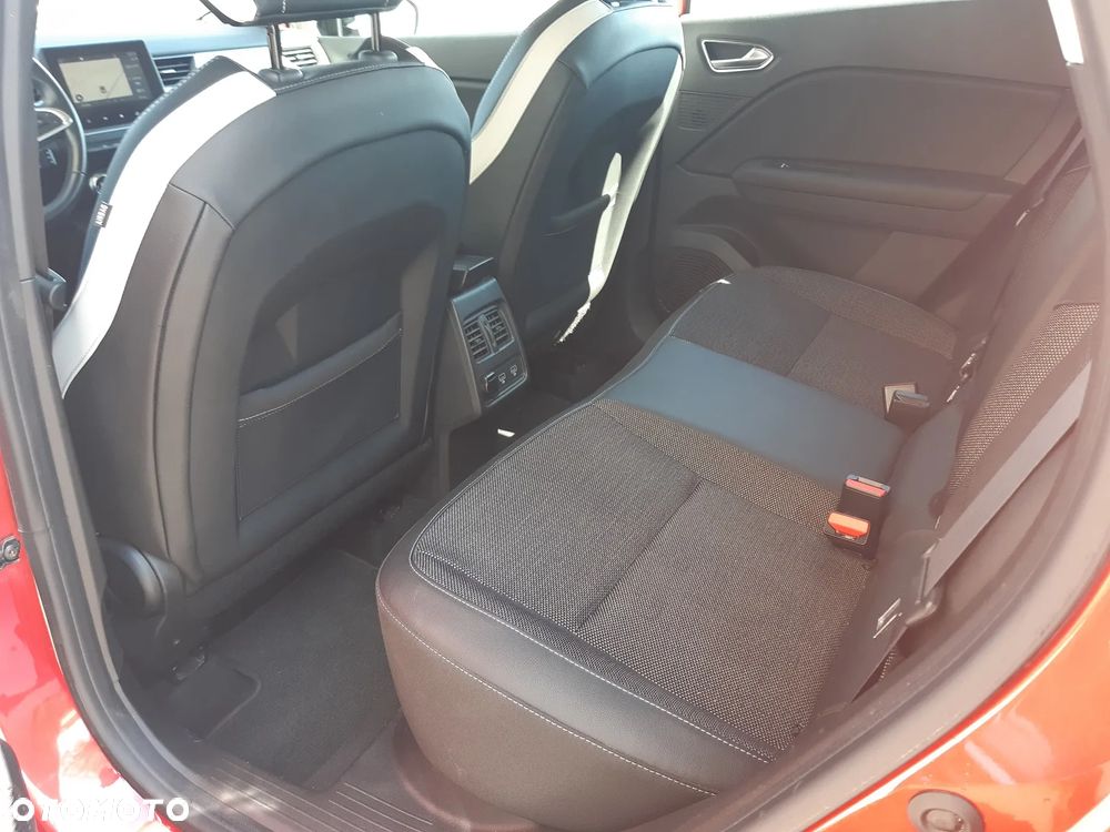Renault Captur 1.3 TCe Intens EDC - 10