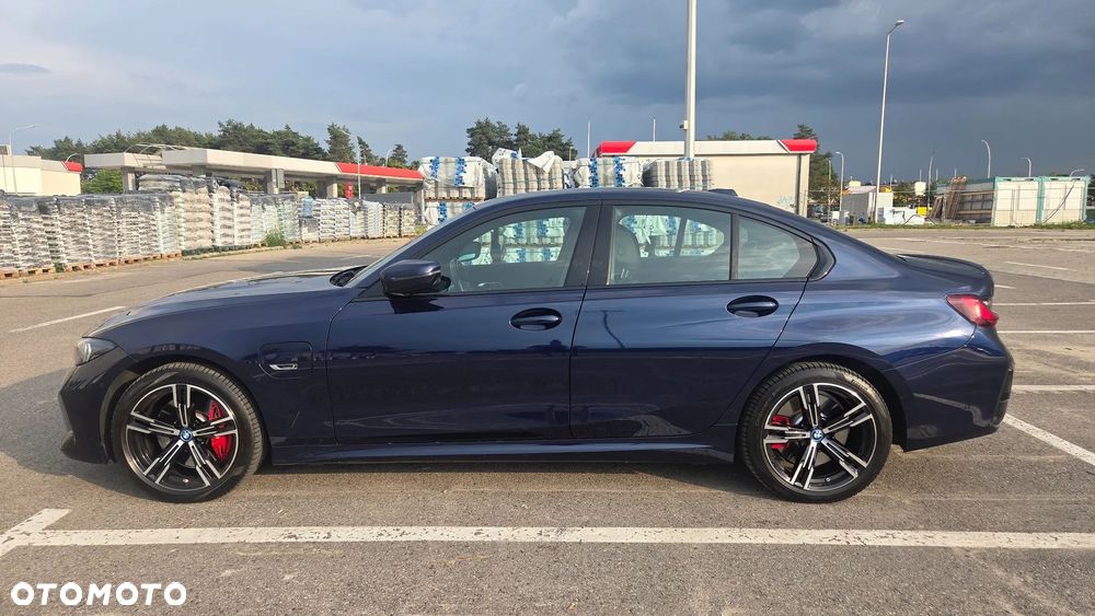 BMW Seria 3 330e xDrive M Sport sport - 5